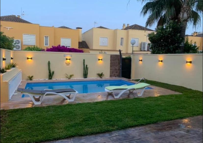 Casa De Lujo Con Piscina A 5 Minutos Andando Del Recinto Ferial Villa Jerez de la Frontera Exterior foto